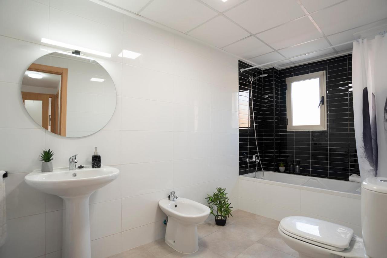 Nuevo Y Moderno Apartamento Con Aire Acondicionado - El Cid 4 Burriana Eksteriør billede